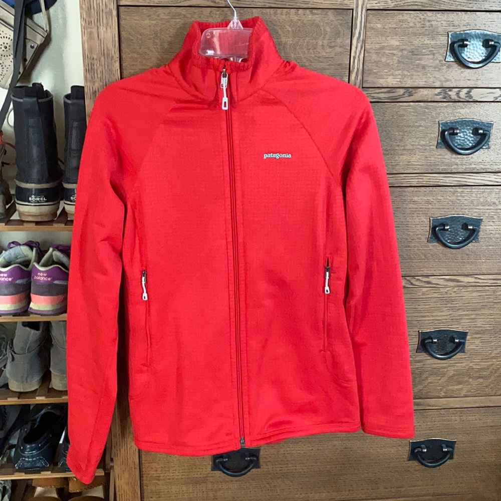 Patagonia r1 zip up